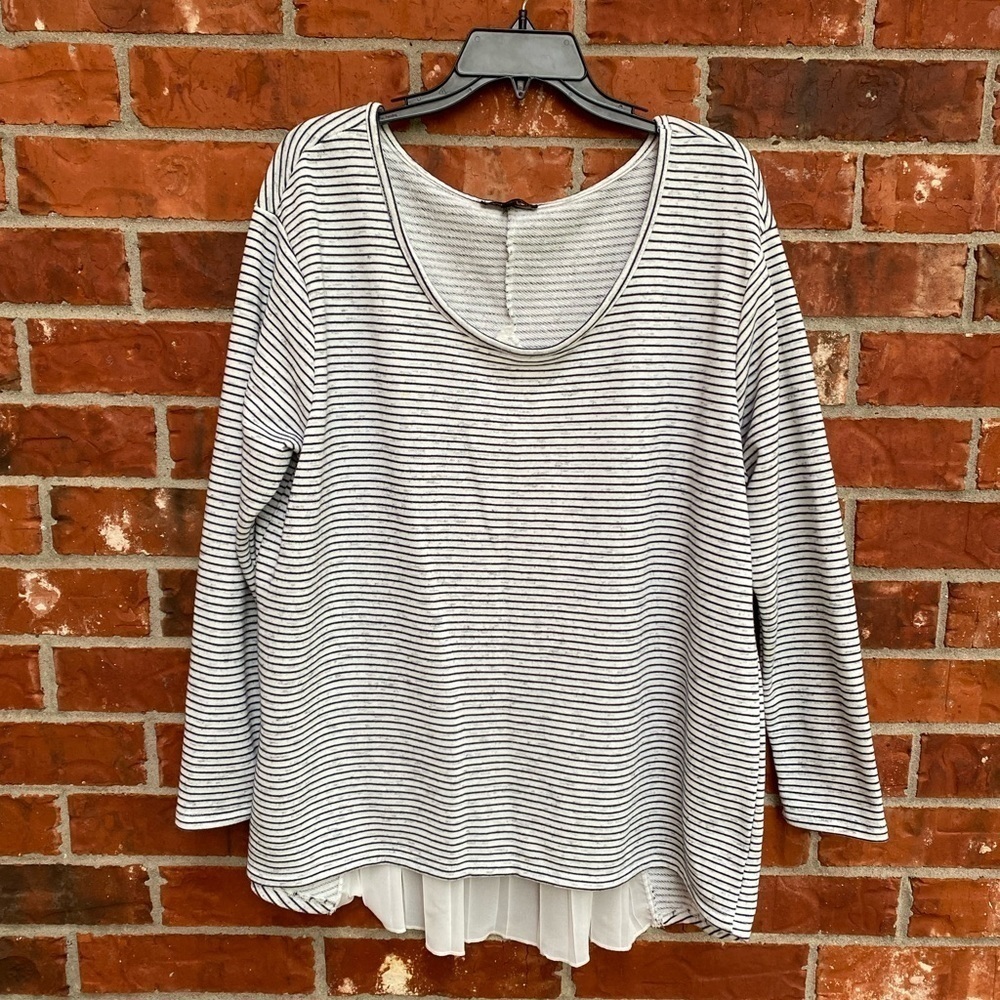 Lane Bryant Womens 18/20 White Stripe Back Chiffon Pleated Panel Knit Sweater